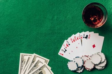 Live table with multi-camera dealer feed Casino Hold'em live table layout at kapalgacor
